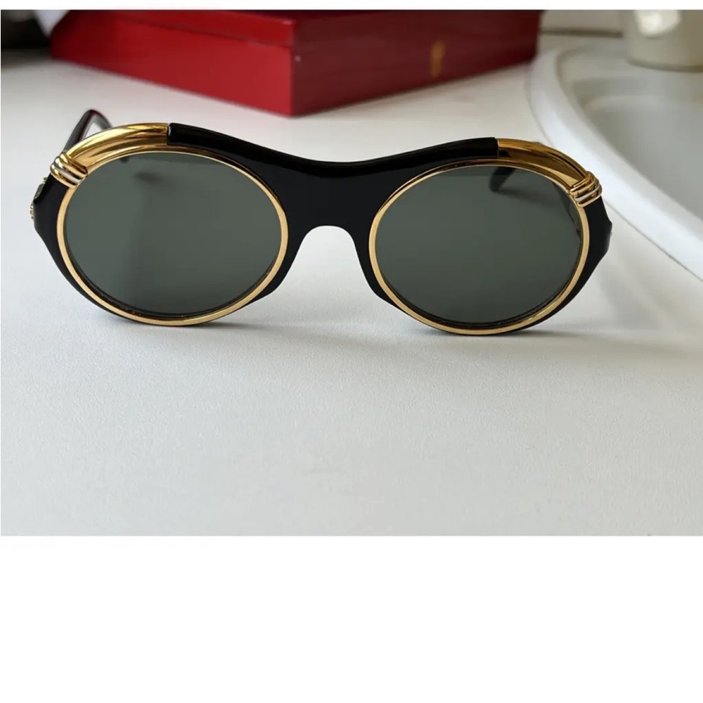 Black and Gold vintage Oval Sunglasses
